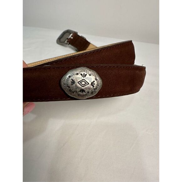 Woolrich 1’ Italian leather brown belt with silver accents size 38”. #5-1094 - Picture 6 of 6